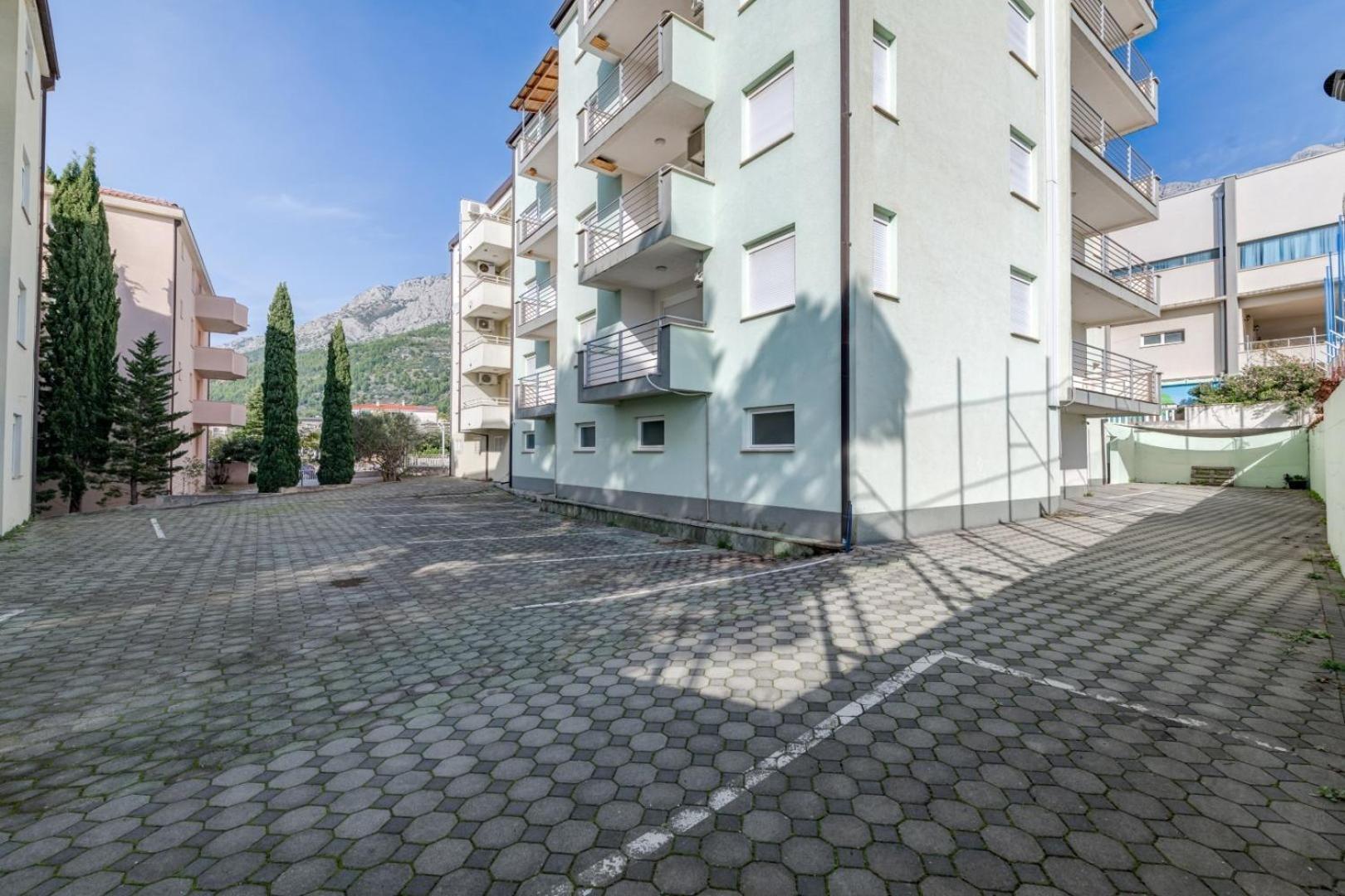 Ruza&Nikolina "1" Apartmani - บาชกาโวดา ภายนอก รูปภาพ