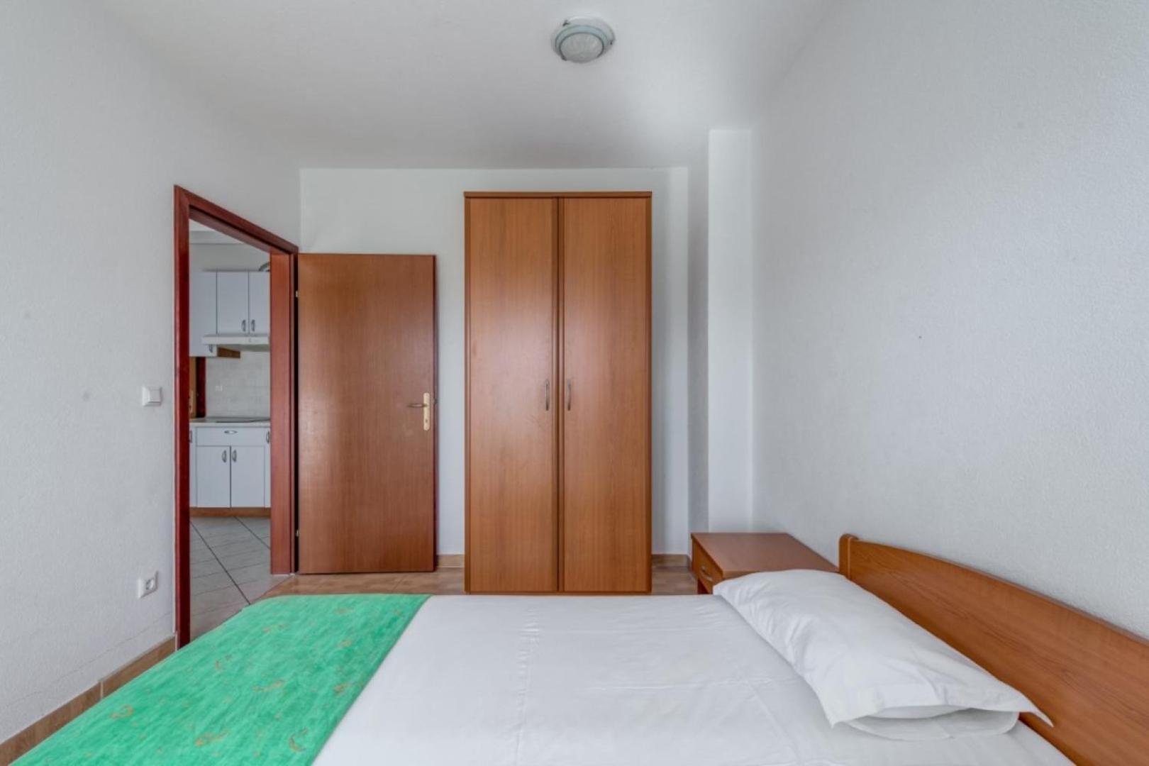 Ruza&Nikolina "1" Apartmani - บาชกาโวดา ภายนอก รูปภาพ
